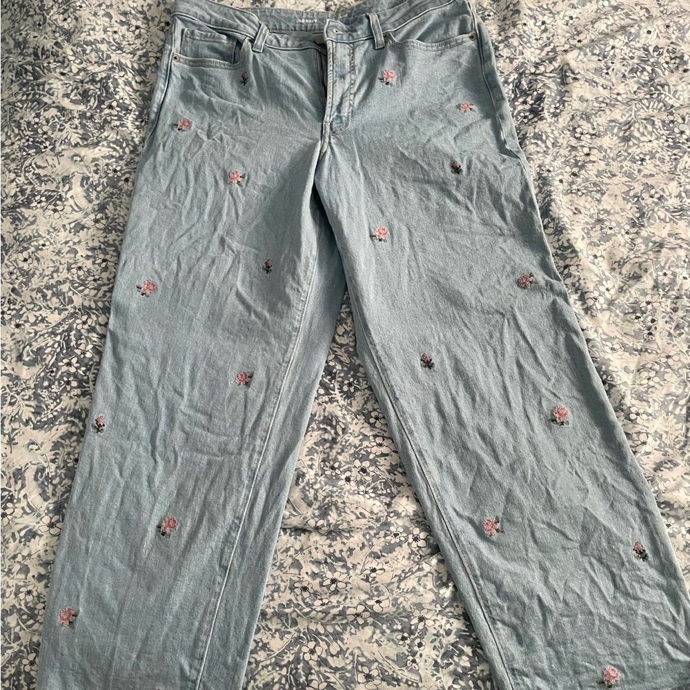 Old Navy Women's Straight Leg Jeans - Light Blue with Pink Embroidery